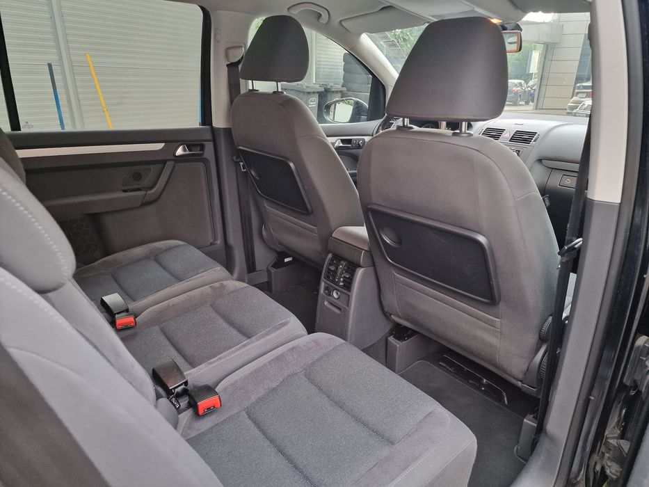 Vw touran 2.0tdi garantie 12 luni +rate fara avans