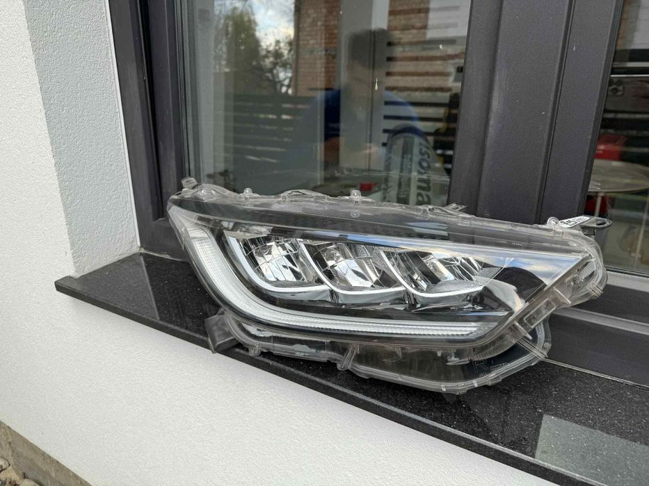 Vand far dreapta Toyota Yaris an(2020+)