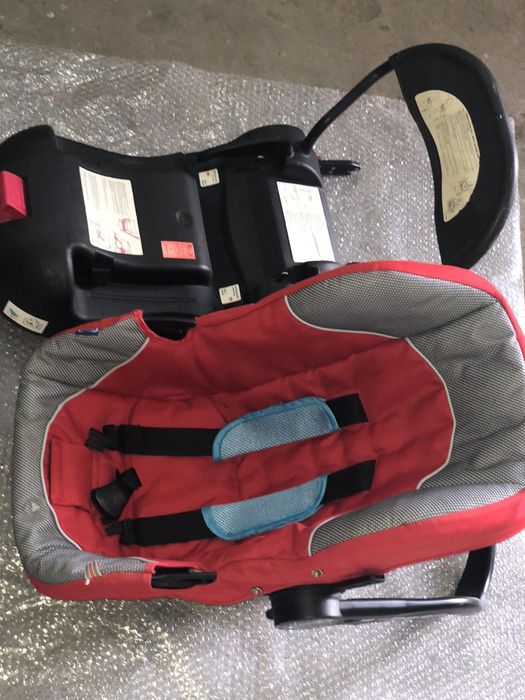 Бебешко столче за кола със система İsofix. Giordani İtaly