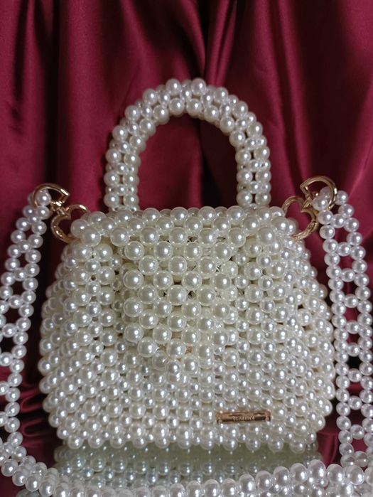 Жемчужная сумочка  для невесты