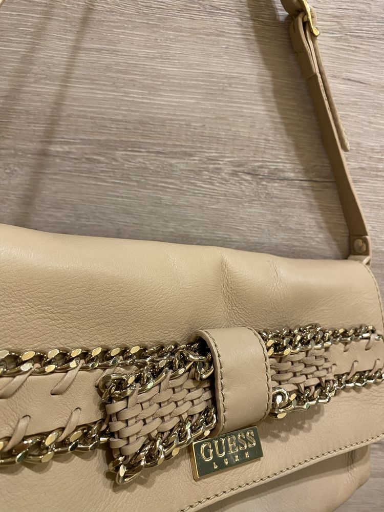 Чанта Guess-Luxe