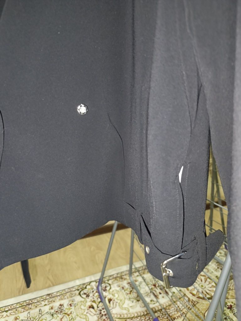 Пиджак от Zara брендовый