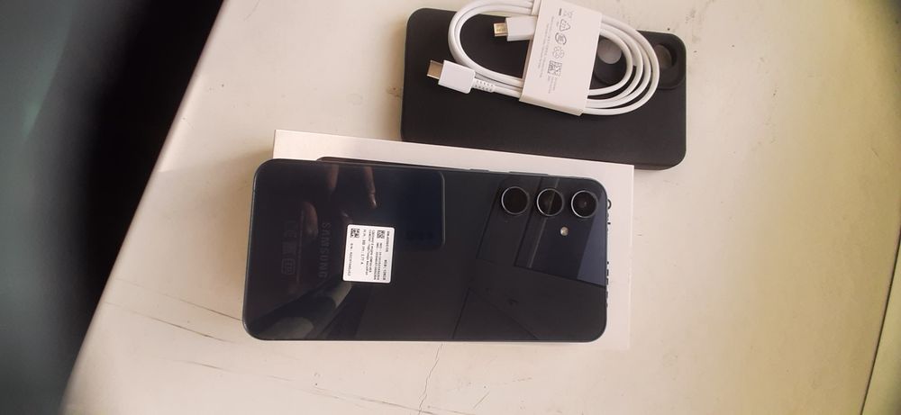 Samsung a56 8/128ГБ