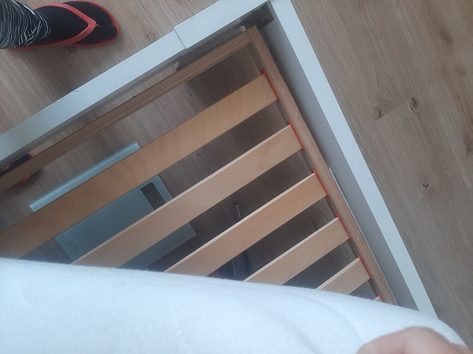 Спалня Мдф 180/200,+матрак+рамка 550 лв