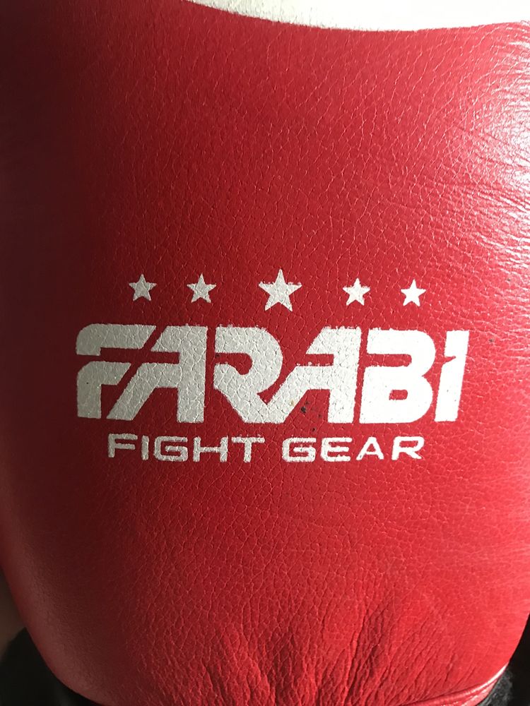 Продам перчатки боксерские  farabi 14 унцей