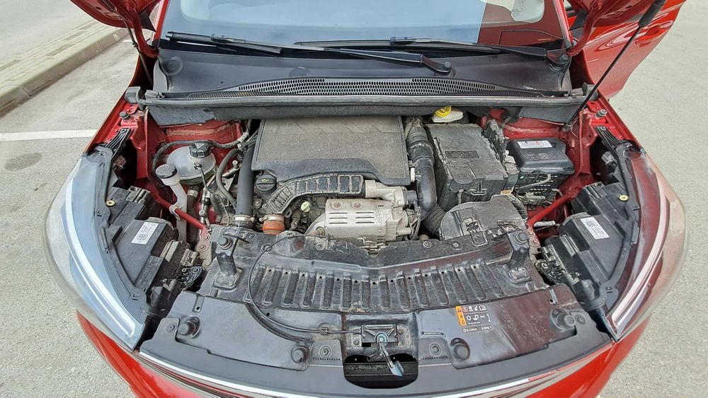 Opel Crossland X 1.2 Turbo Elegance