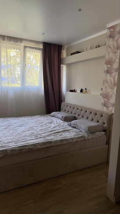 Срочно!!продается квартира от собстренника .Яккасарайский район .51кв