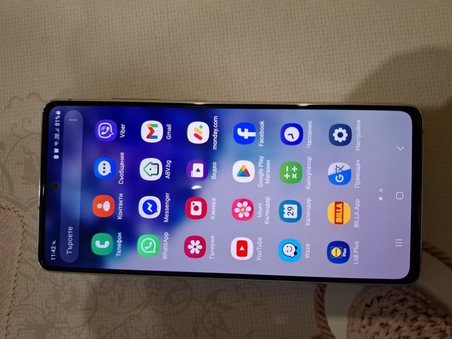 Samsung  Galaxy S20 FE 6GB RAM/128GB  storage