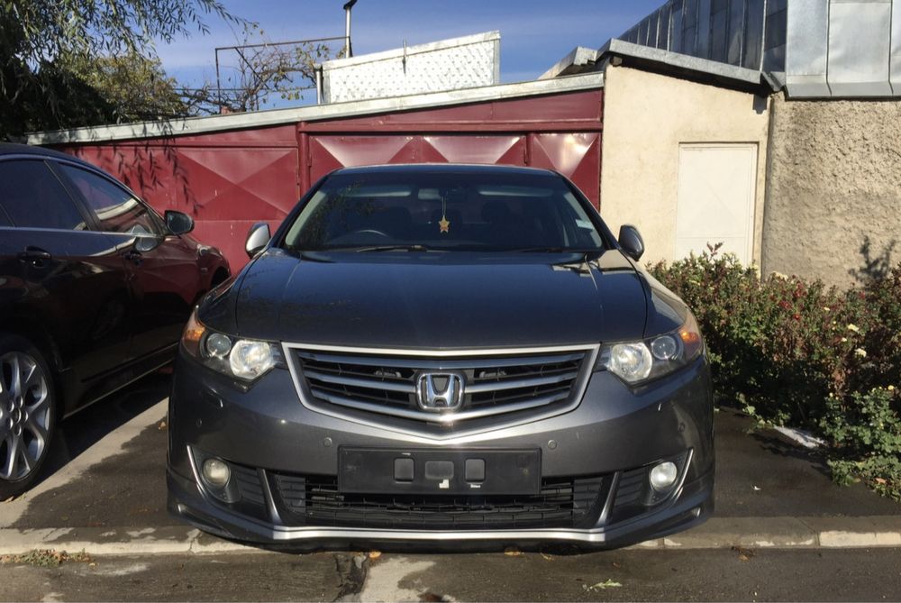 Piese dezmembrez Honda Accord Vlll 2.2 diesel idtec