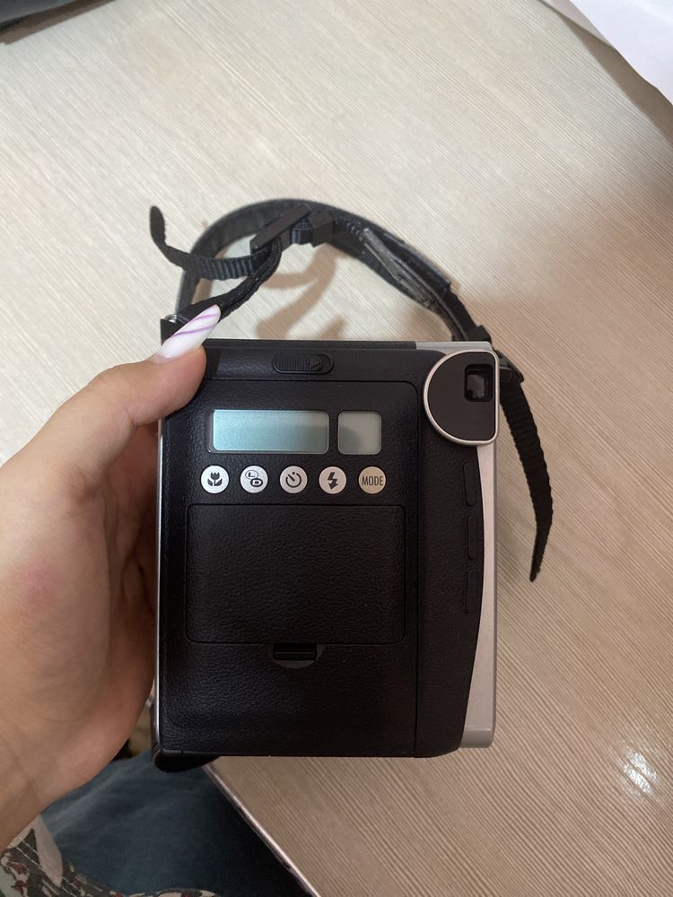 Instax mini 90, продам срочно