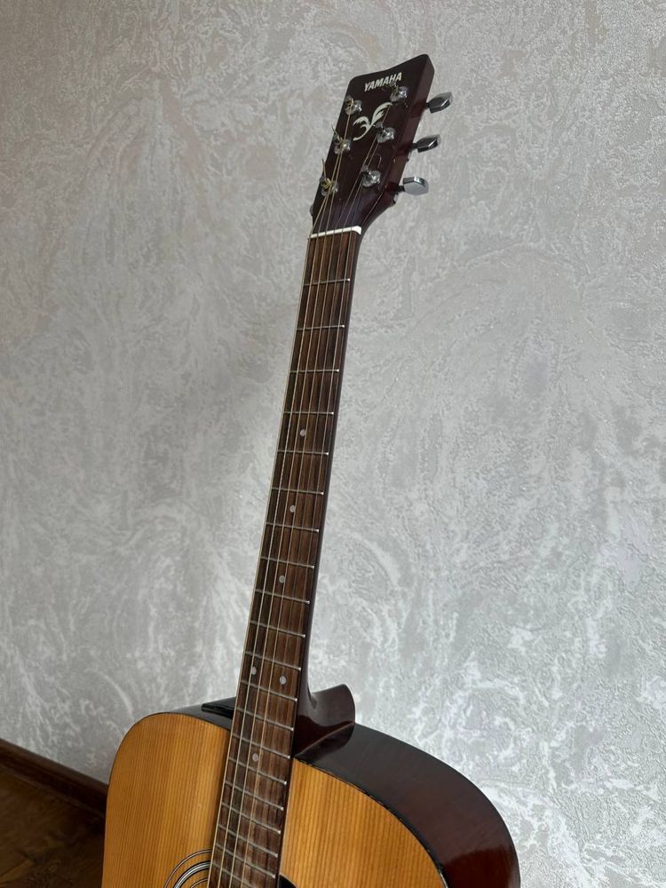 Гитара Yamaha FX310A идеал холатда