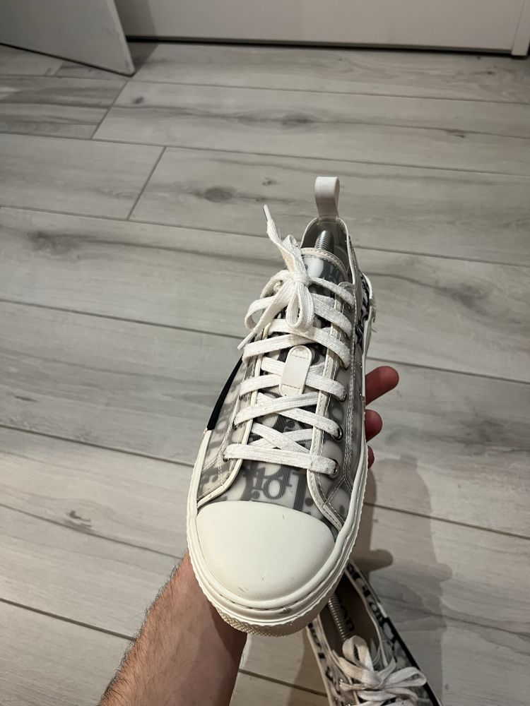 Мъжки обувки Dior