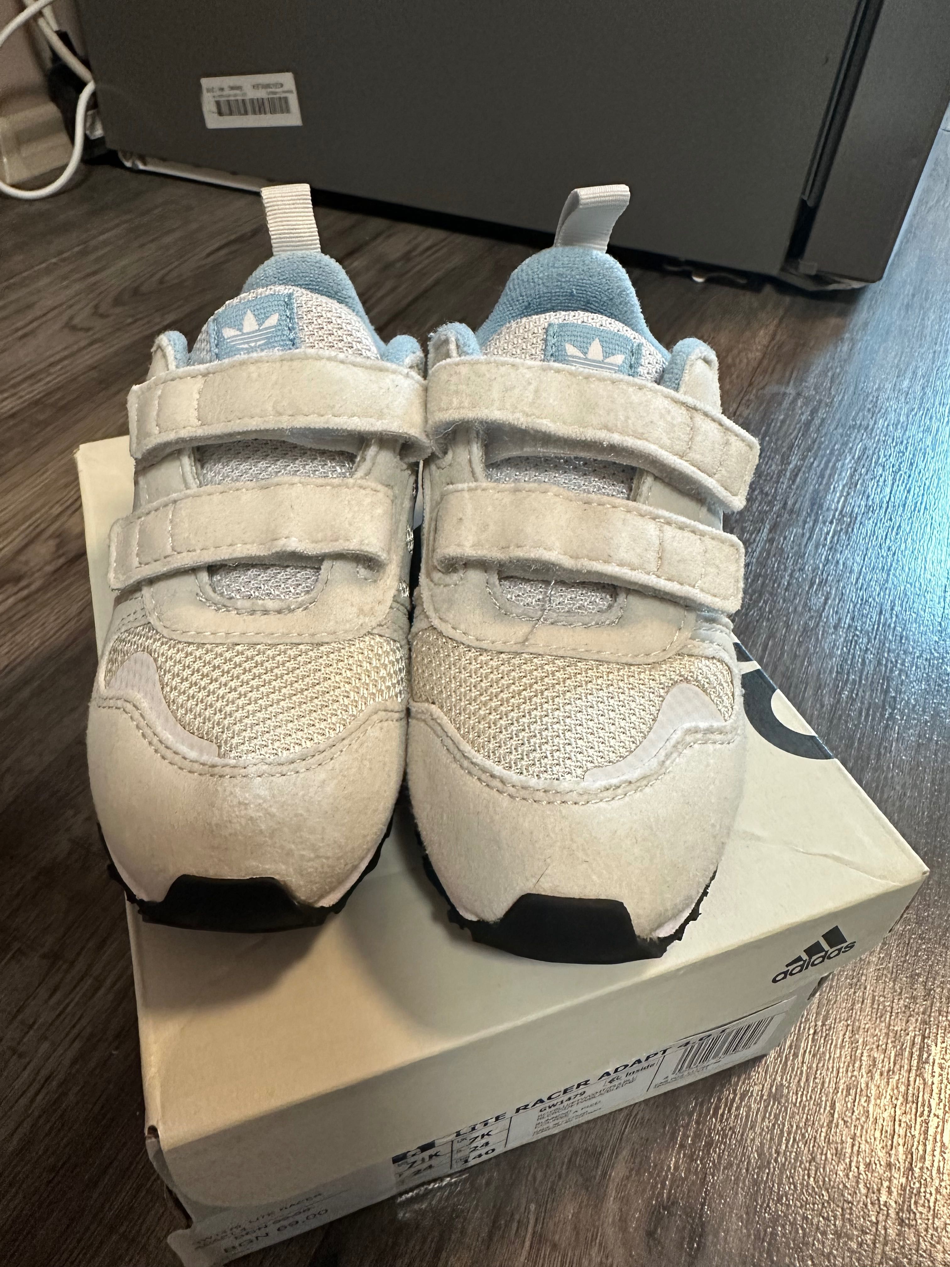 Маратонки Adidas 24 номер