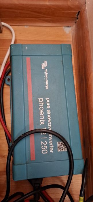 Kit fotovoltaic 250 w Victron