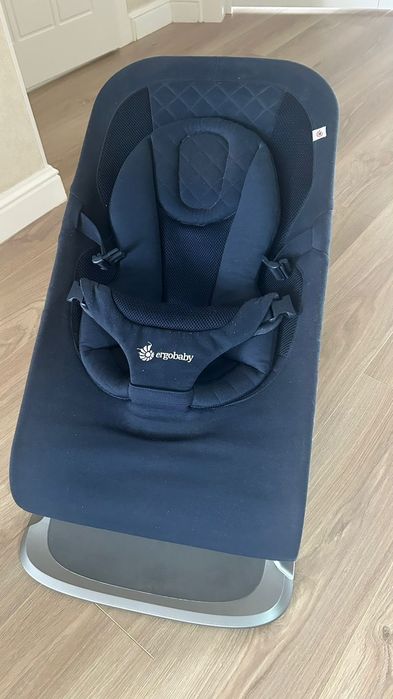 Продам шезлонг эргобэби