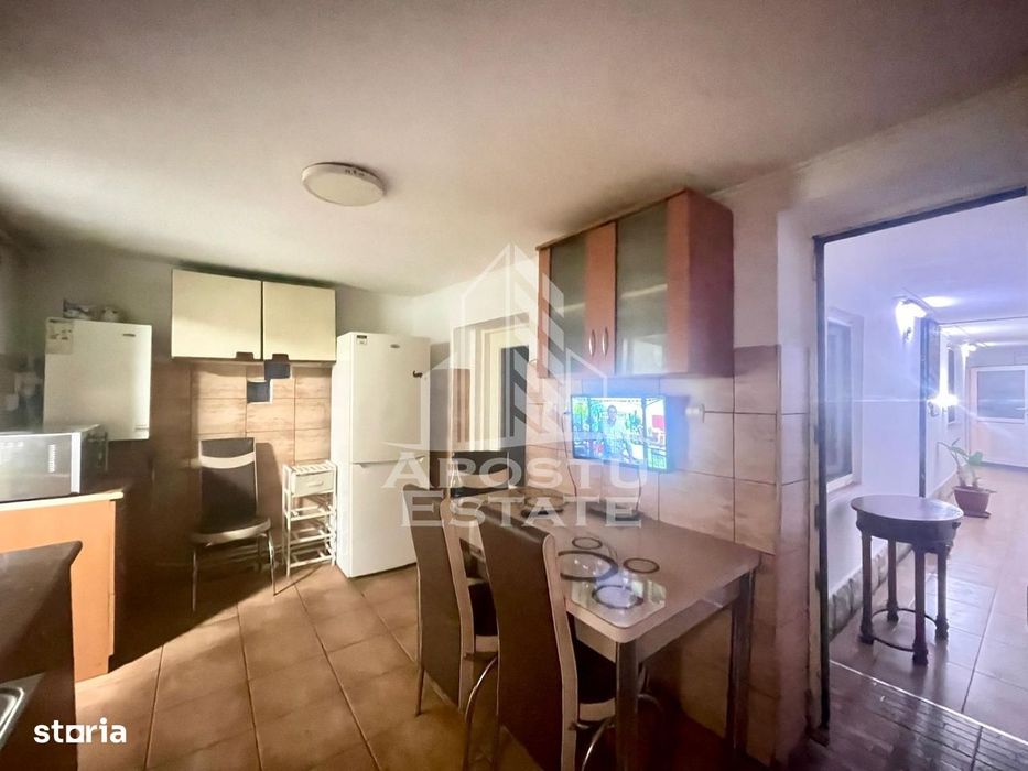 Apartament doua camere la casa