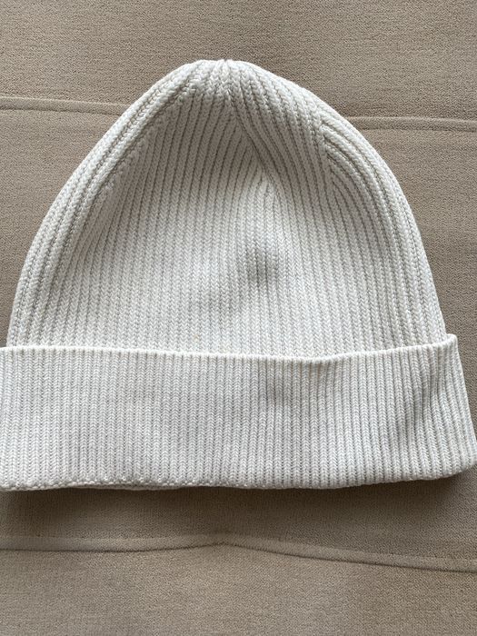 Женская шапка Zara