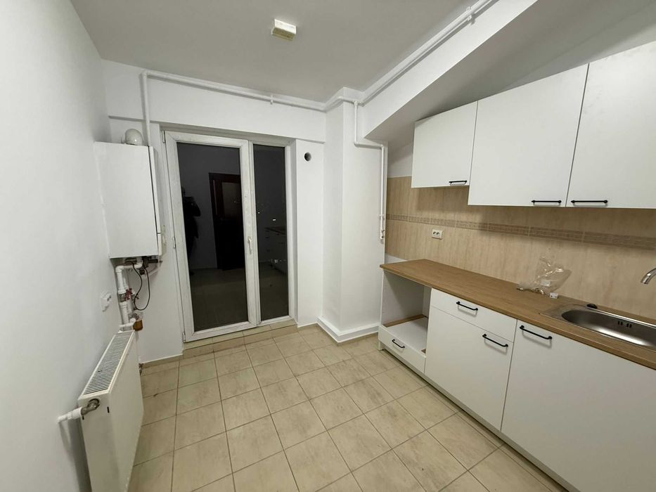 Apartament cu 3 camere de inchiriat in zona Centrala a Voluntariului