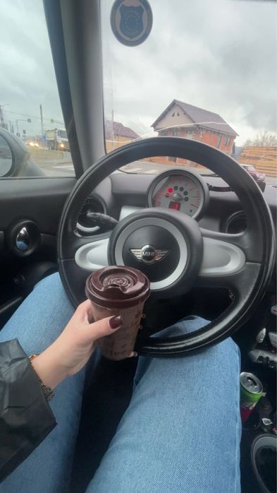 Vând Mini Cooper One