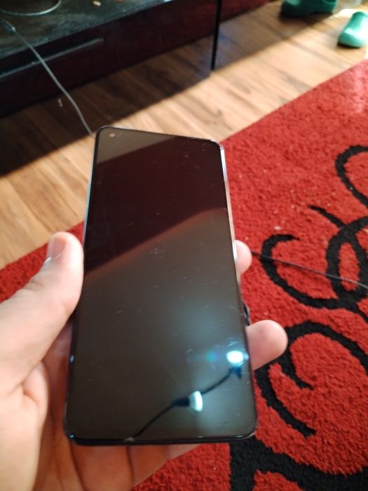 Vând Xbox 360 și două telefoane de piese