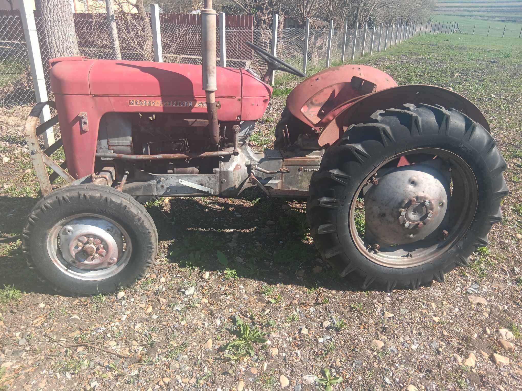 Massey Ferguson 30