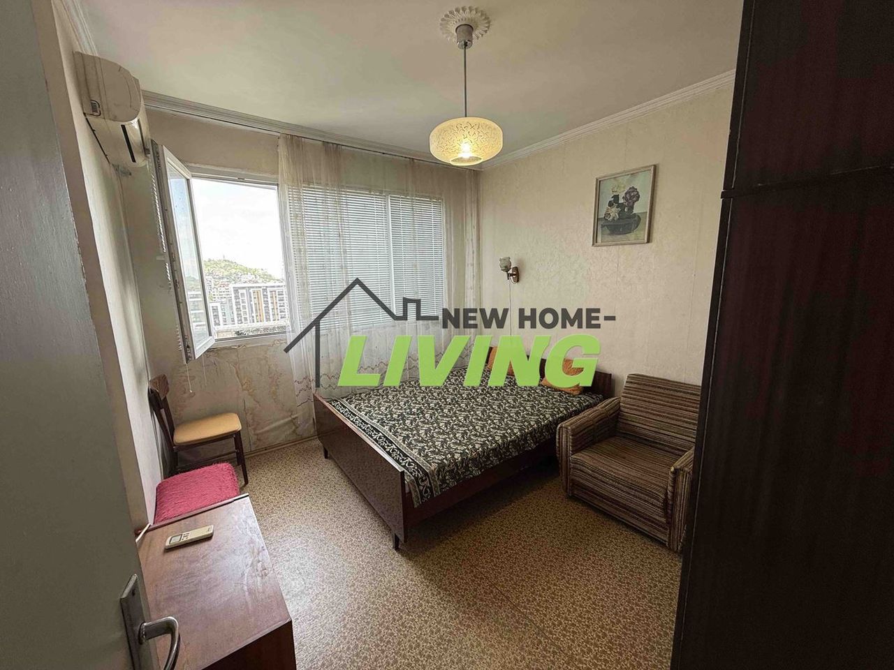 Продава се Тристаен апартамент в Пловдив, Христо Смирненски - 82 кв.м за 1647 €/кв.м - Снимка #2