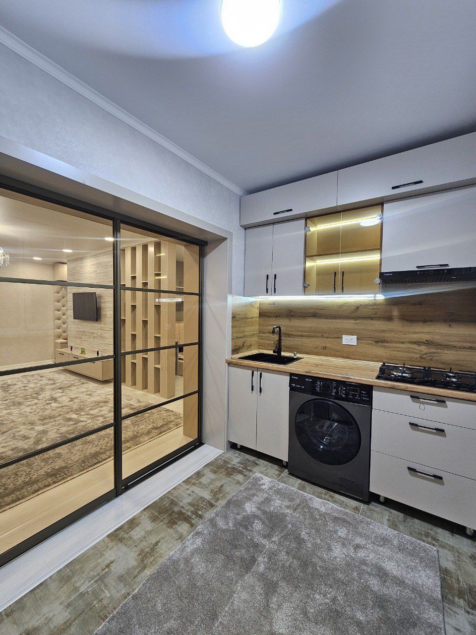 Muqumiy ko'chasi 2/3-2-4 balkon 2x4 Yangi Remont