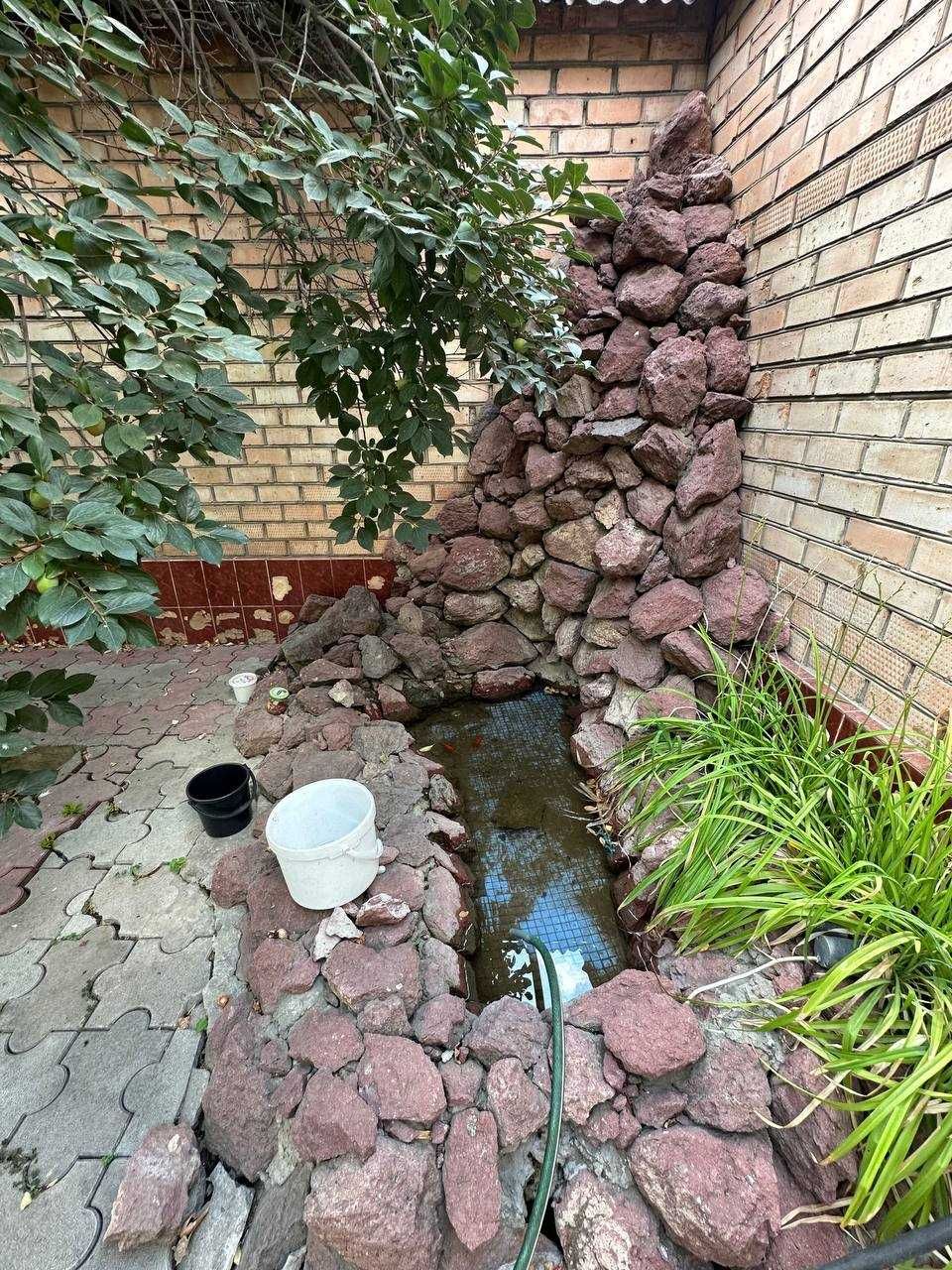 Дом Участок в Казы Махалля, 2 этажный, 8 соток. Бадамзар монетный двор