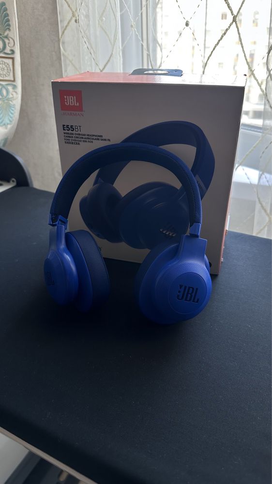 jbl e55bt наушники