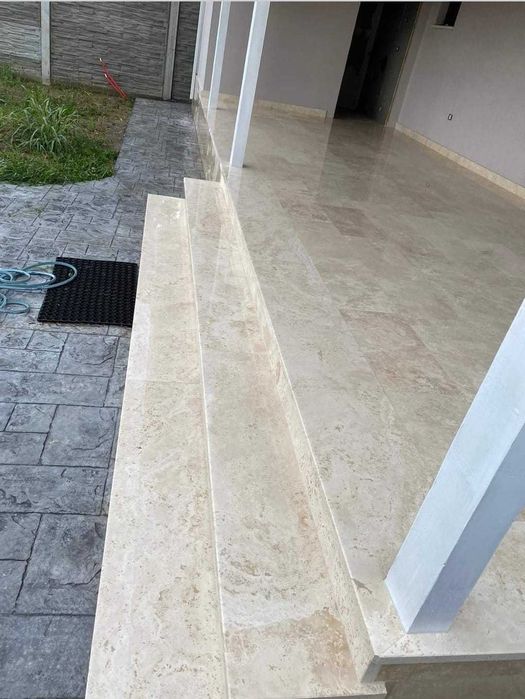 granit , travertin , ceramica  , compozit quart , marmura