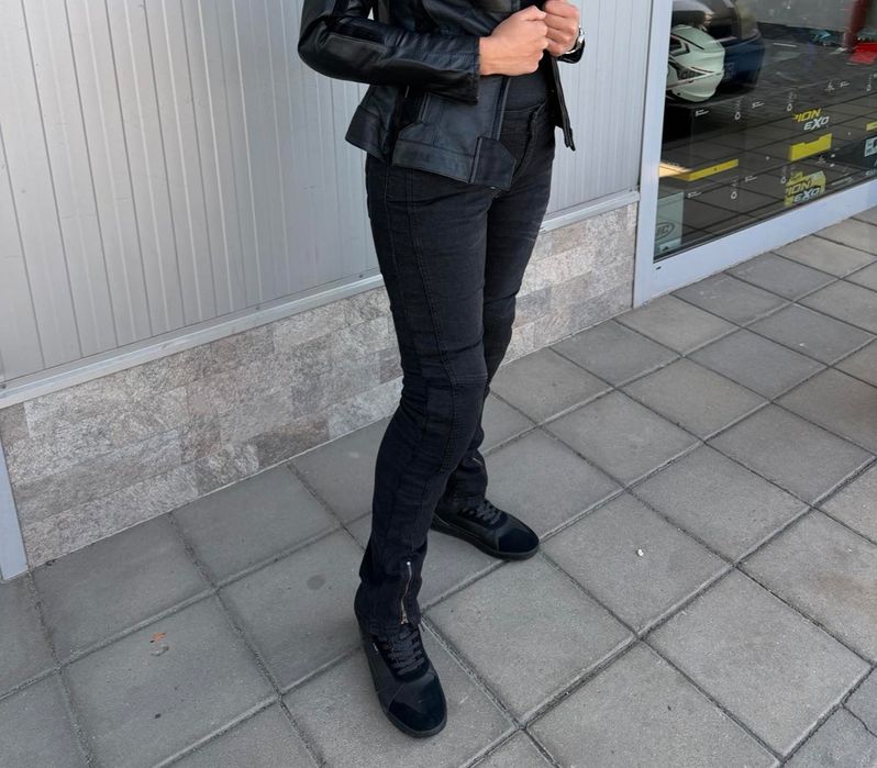 Дамсмки мото дънки