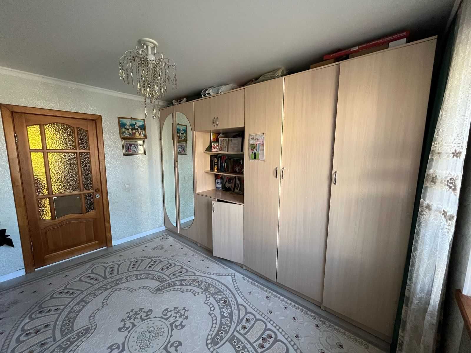 Продам 3-х комнатную квартиру в р-не Дома Ветеранов