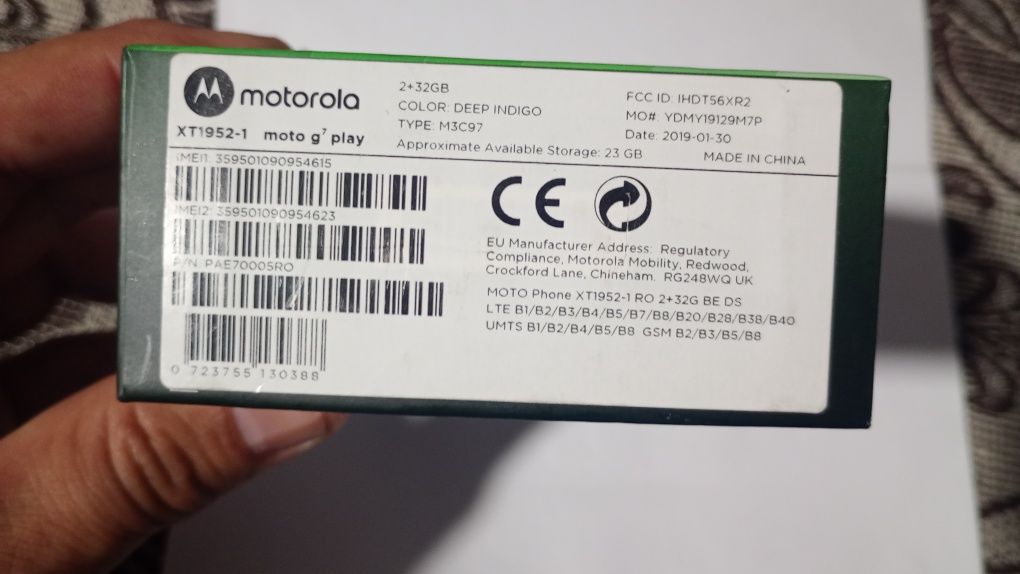 Продавам GSM Motorola G7 Play