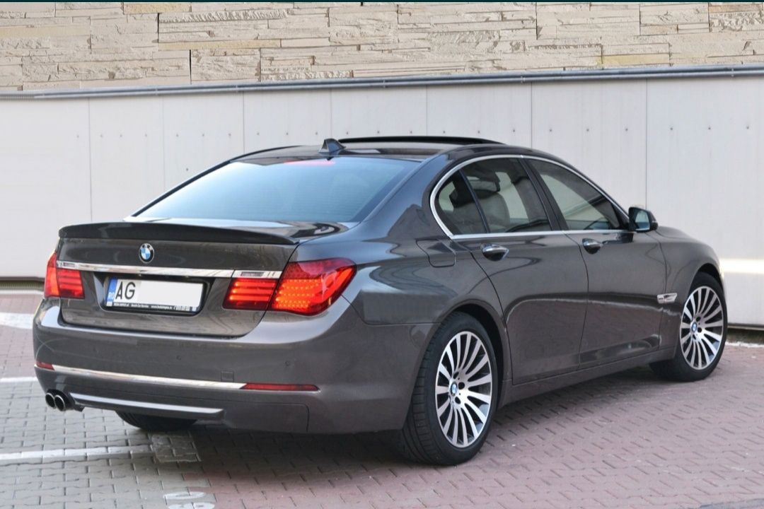 BMW Seria 7 730d