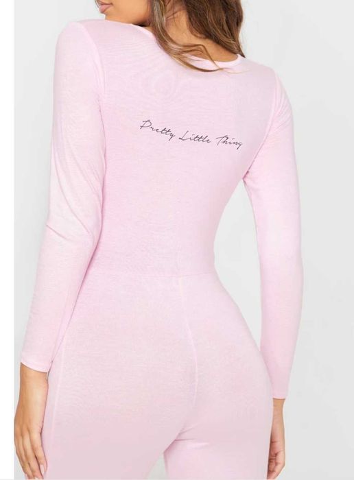 Pijama dama onesie noua PrettyLittleThing S