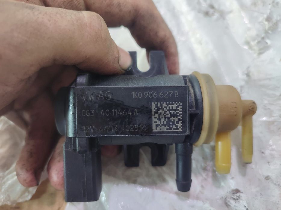 Electrovalva vacuum 1.6 tdi 2.0 tdi CUS CAY 1k0906627b Volkswagen VW