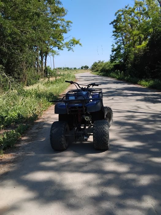 vând atv 200 cc negociabil