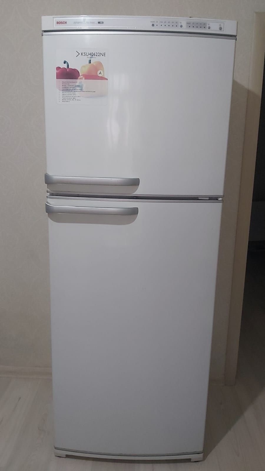 Продаётся холодильник  Bosch