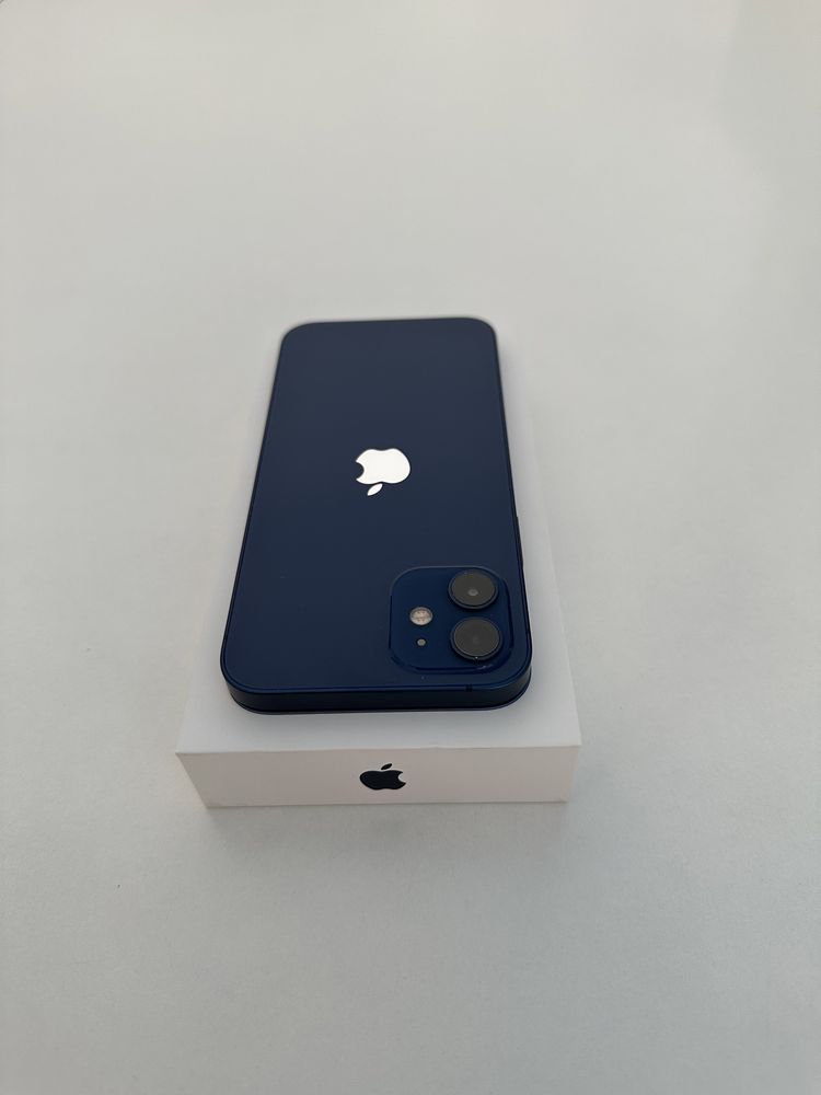 iPhone 12 Blue