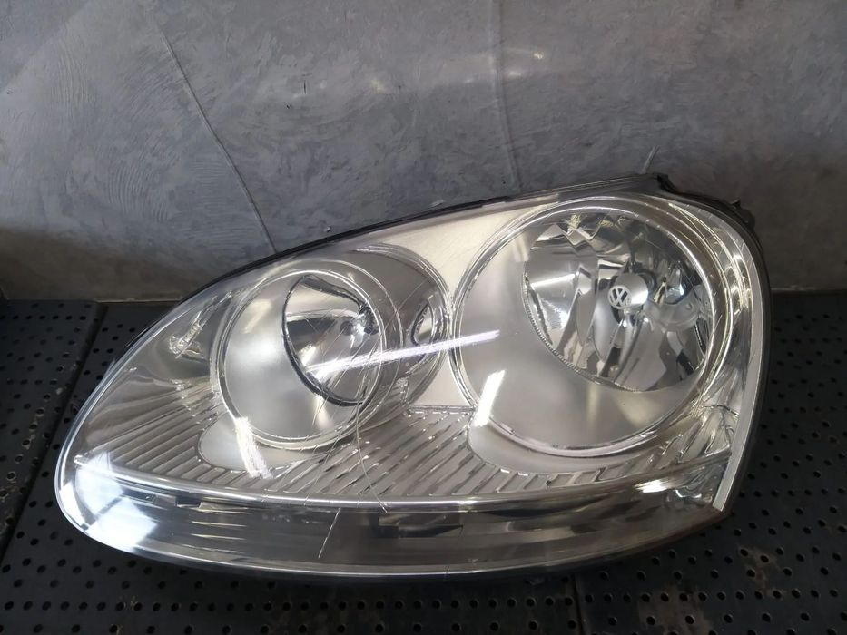 Far stanga vw golf 5 1k variant 1k6941005p 1eg24700707