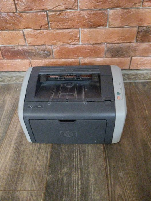 Принтер монохромный и цветной