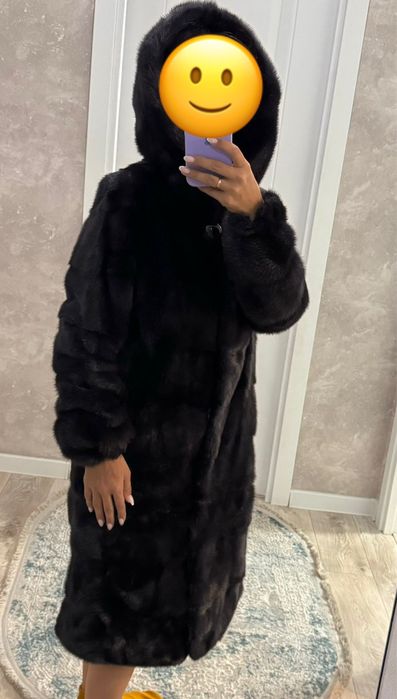 Продам норковую шубу 42-44 размер