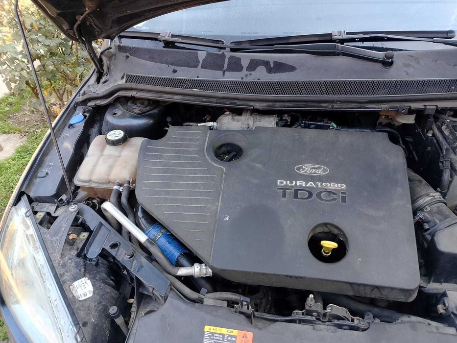 Vând Ford Focus 1.8 TDCI