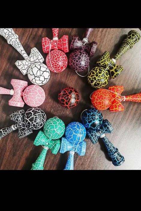 kendama O jucărie distractivă