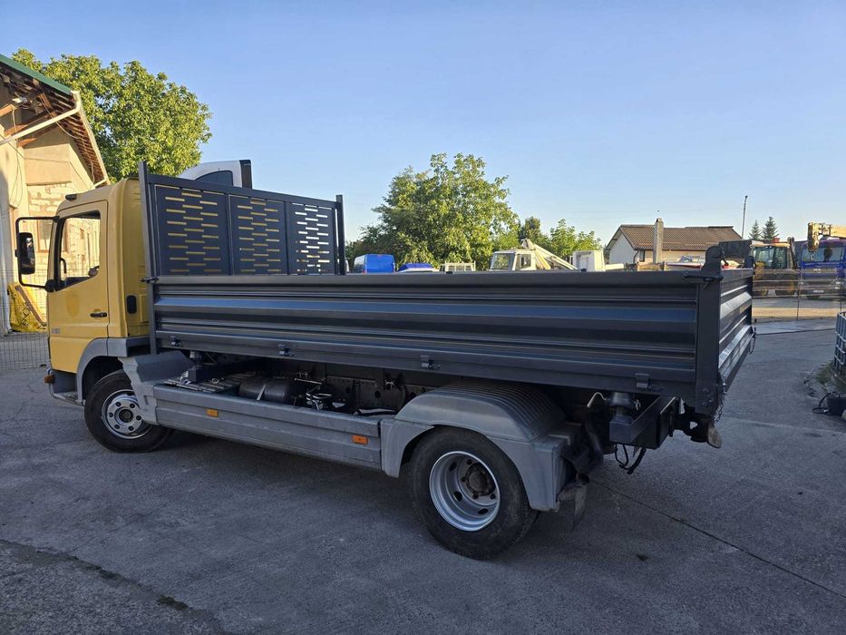 Bene basculabile autoutilitare