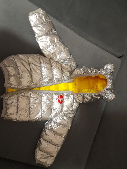 Куртка в отличном состоянии