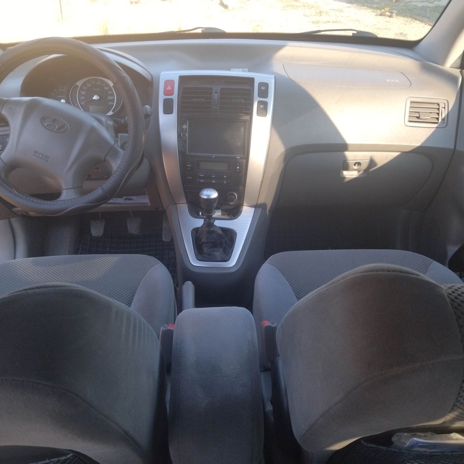 Vând Hyundai Tucson 4x4
