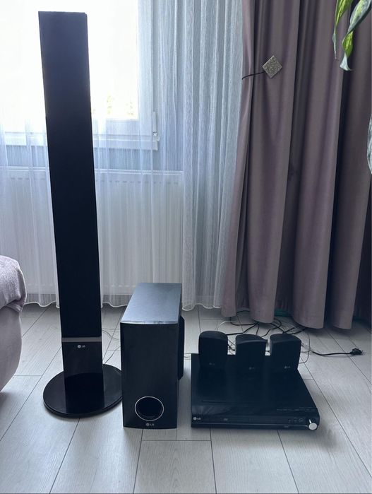 Sistem audio Home Cinema LG HT303