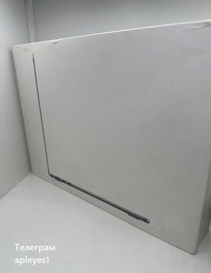 MacBook Air 13 M3 8GB 256