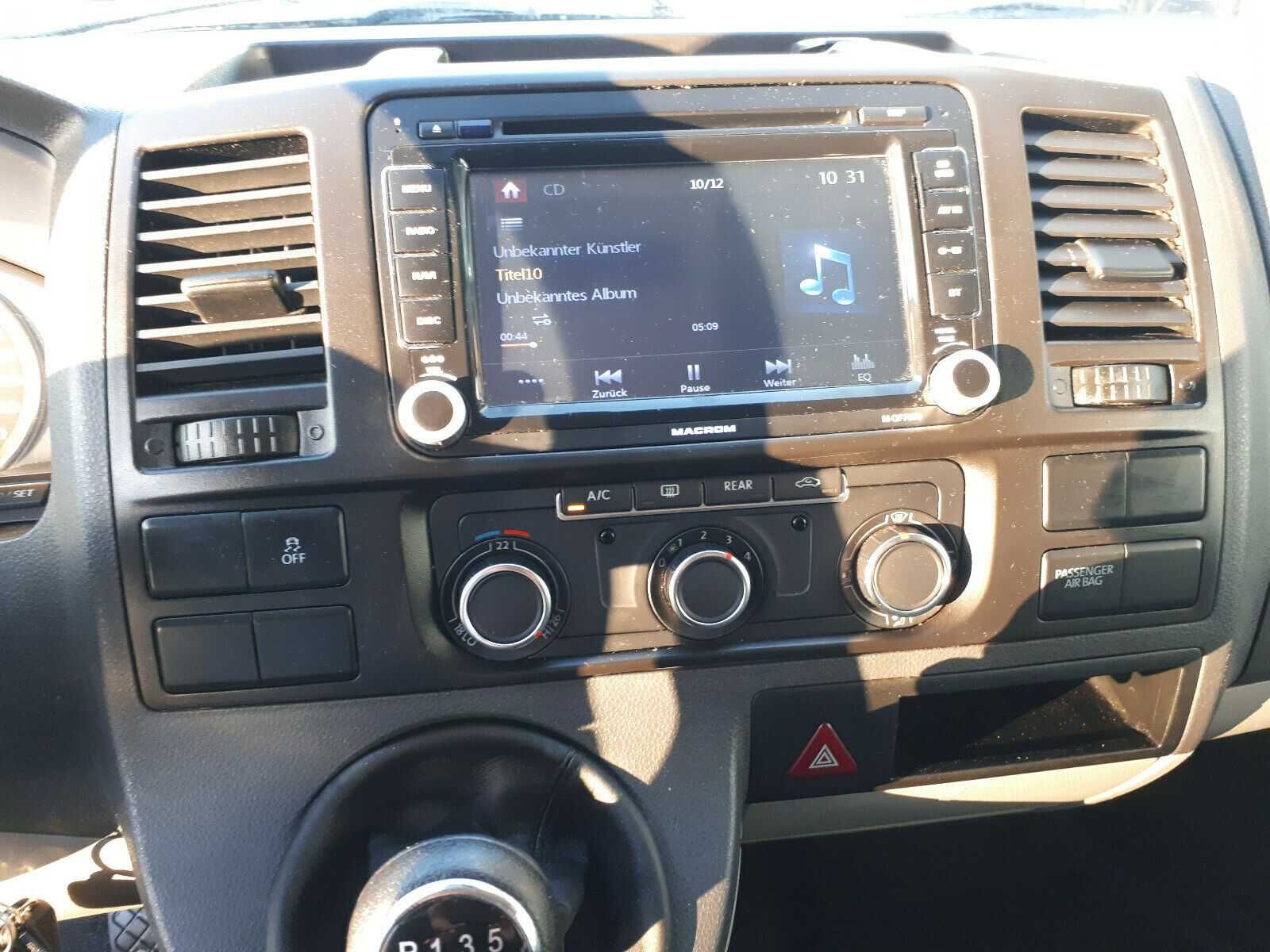 Vand VW Caravelle T5 din 2013 8+1 locuri, TDI